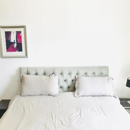 Luxury Apartments In Dubai Marina 외부 사진